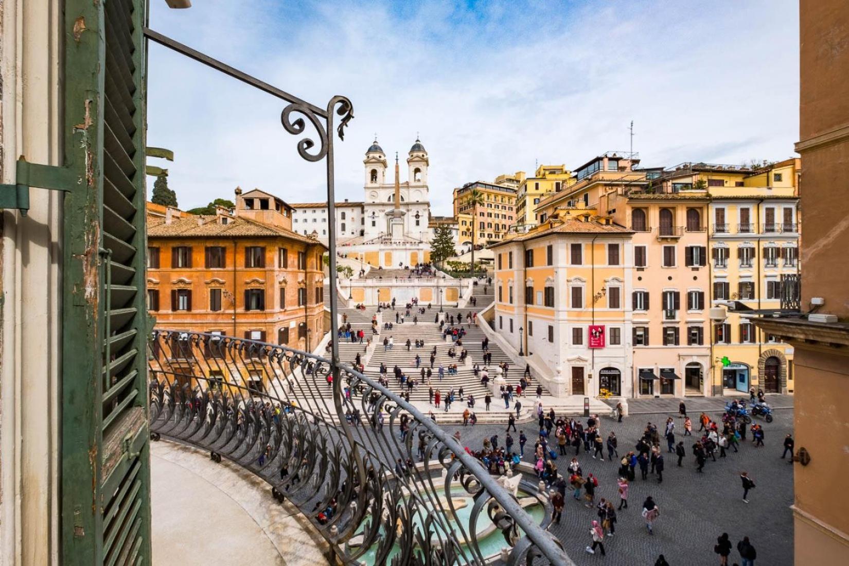 The At The Spanish Steps Gasthof